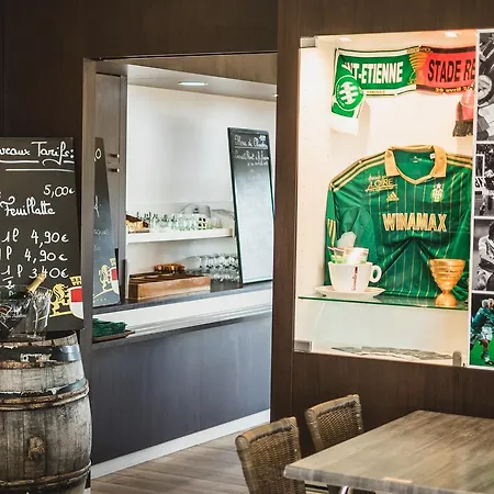 Bar Restaurant Le Chaudron Vert Hotel 2*