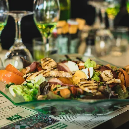 Bar Restaurant Le Chaudron Vert Hotel
